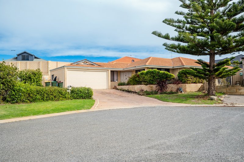 Photo - 31 Avondale Court, Mindarie WA 6030 - Image 34