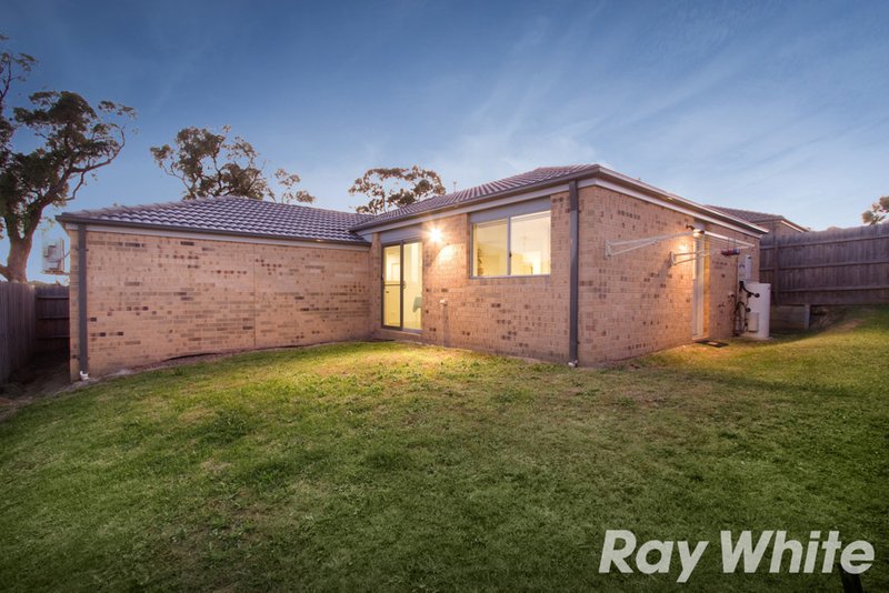 Photo - 31 Ayesha Rise, Pakenham VIC 3810 - Image 9