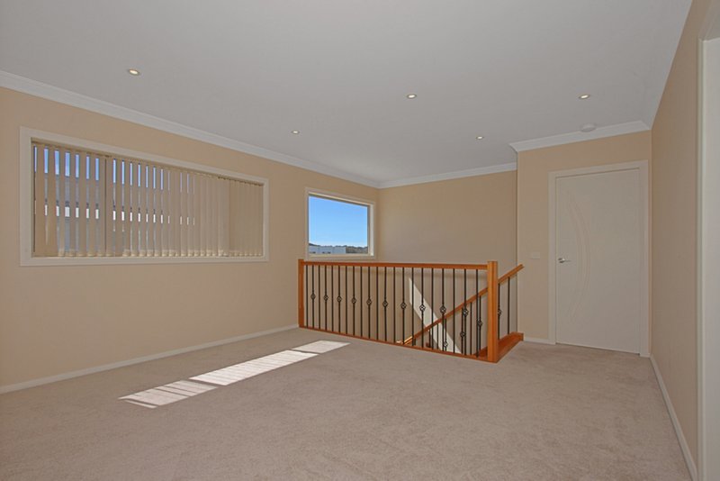 Photo - 31 Bagarin Avenue, Tomakin NSW 2537 - Image 15