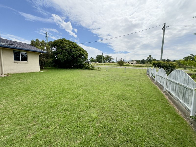 Photo - 31 Baguley Street, Warwick QLD 4370 - Image 12