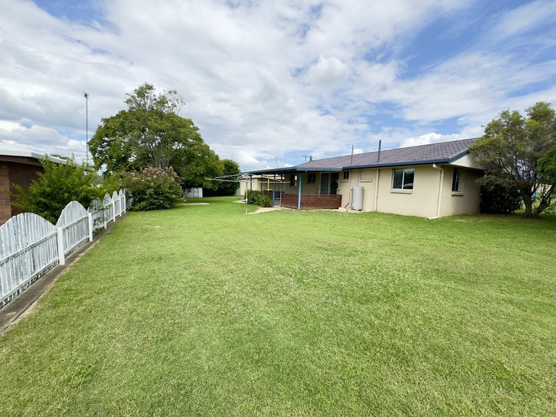 Photo - 31 Baguley Street, Warwick QLD 4370 - Image 13