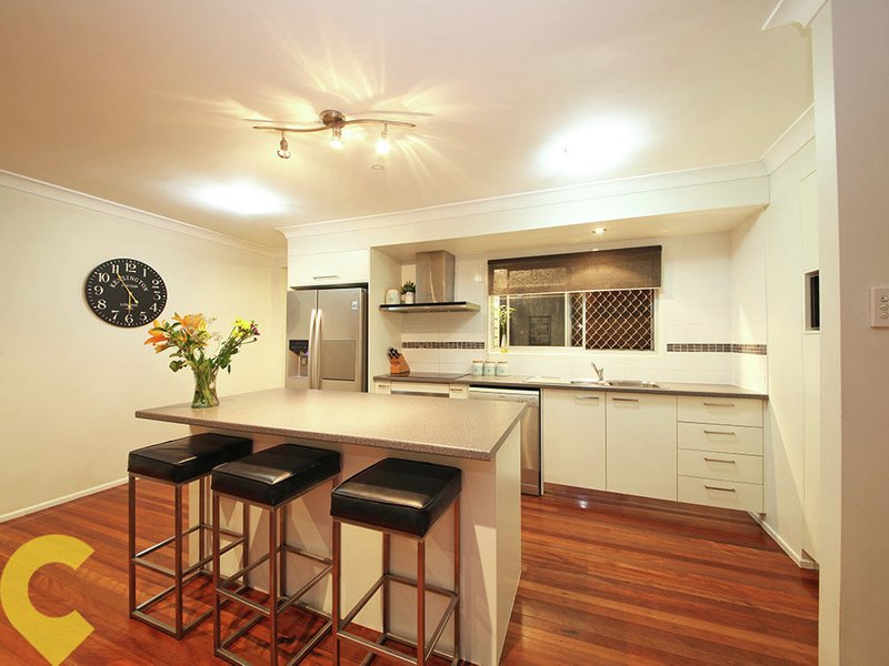 Photo - 31 Ballynde Street, Bracken Ridge QLD 4017 - Image 3