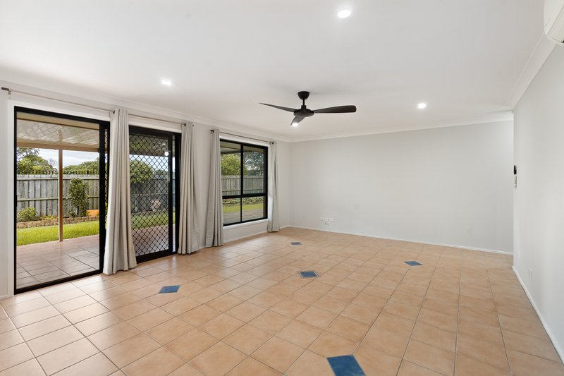 Photo - 31 Banyan Street, Narangba QLD 4504 - Image 5