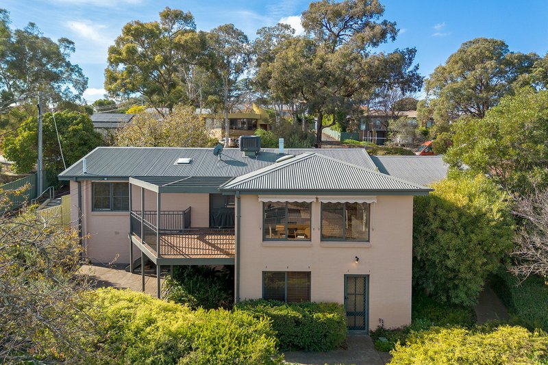 Photo - 31 Baracchi Crescent, Giralang ACT 2617 - Image 1