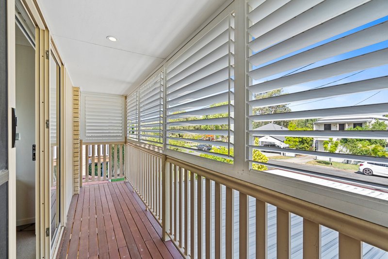 Photo - 31 Barnham Street, Wynnum QLD 4178 - Image 9