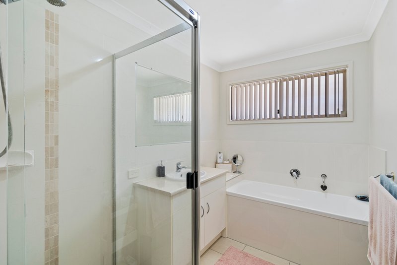 Photo - 31 Barnham Street, Wynnum QLD 4178 - Image 13