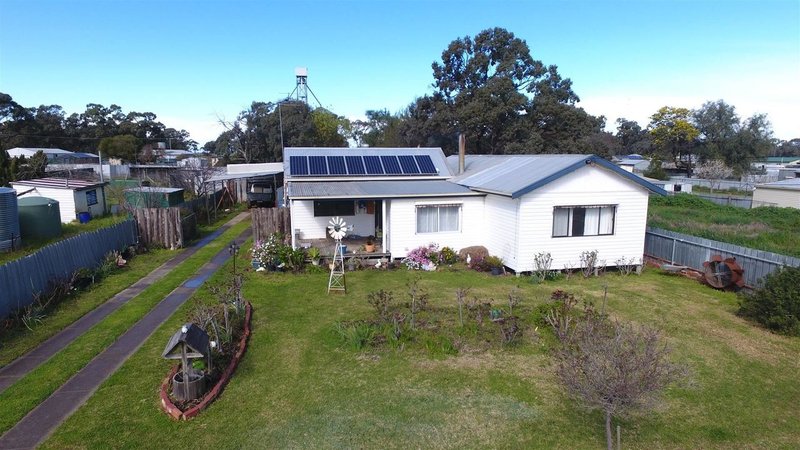 31 Barrack Street, Goroke VIC 3412