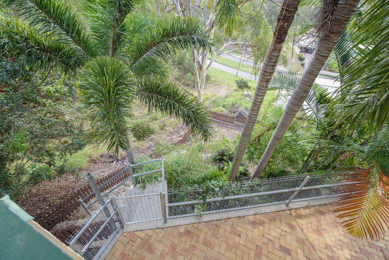 Photo - 31 Barramundi Street, Toolooa QLD 4680 - Image 20