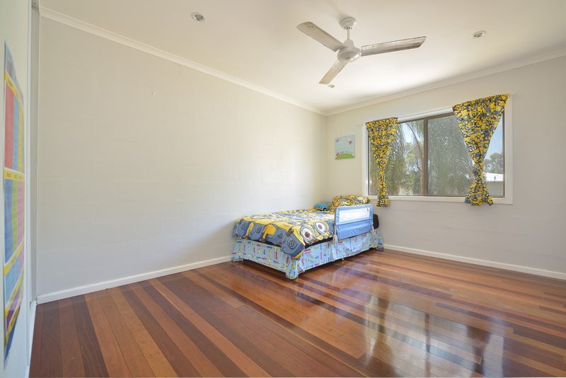 Photo - 31 Barramundi Street, Toolooa QLD 4680 - Image 10