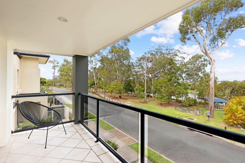 Photo - 31 Bayswater Avenue, Varsity Lakes QLD 4227 - Image 16