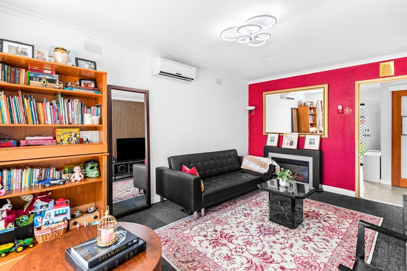 Photo - 3/1 Beasley Avenue, Werribee VIC 3030 - Image 5