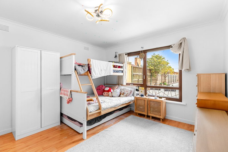 Photo - 3/1 Beasley Avenue, Werribee VIC 3030 - Image 6