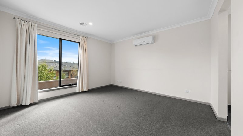 Photo - 31 Bendoc Street, Wollert VIC 3750 - Image 9