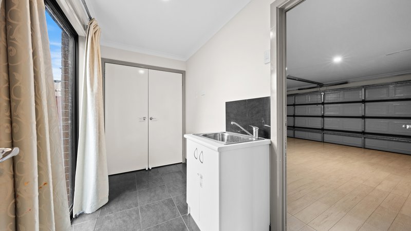 Photo - 31 Bendoc Street, Wollert VIC 3750 - Image 15