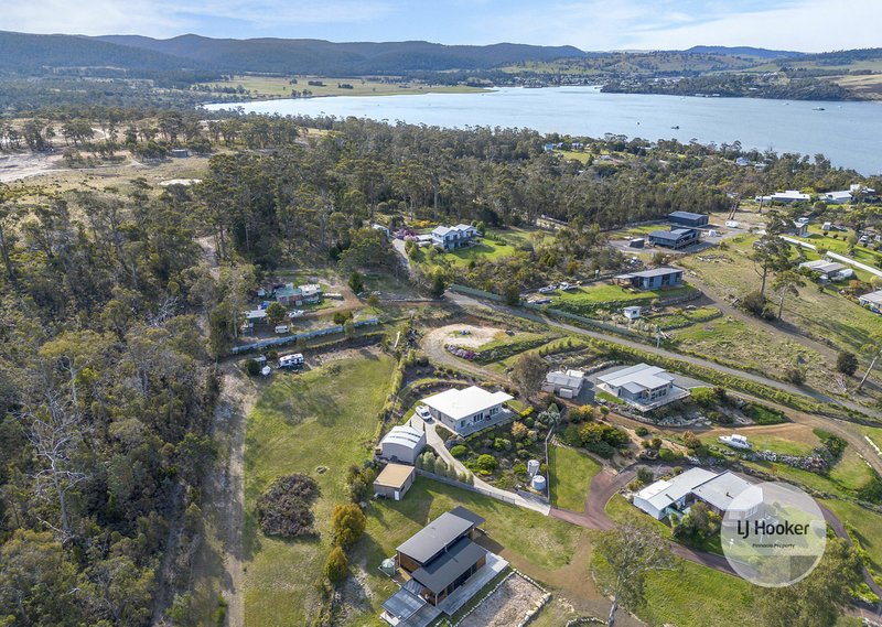 Photo - 31 Bernacchi Drive, Orford TAS 7190 - Image 6