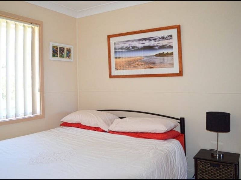 Photo - 31 Binalong Street, Dalmeny NSW 2546 - Image 7