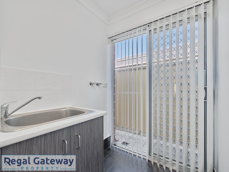 Photo - 31 Birch Road, Aubin Grove WA 6164 - Image 12