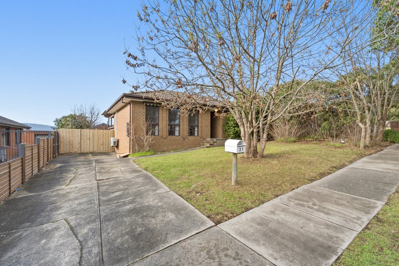 Photo - 31 Birchfield Crescent, Wantirna VIC 3152 - Image 1
