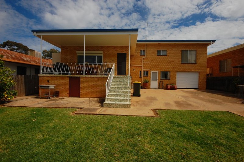 Photo - 31 Blumer Avenue, Griffith NSW 2680 - Image 4