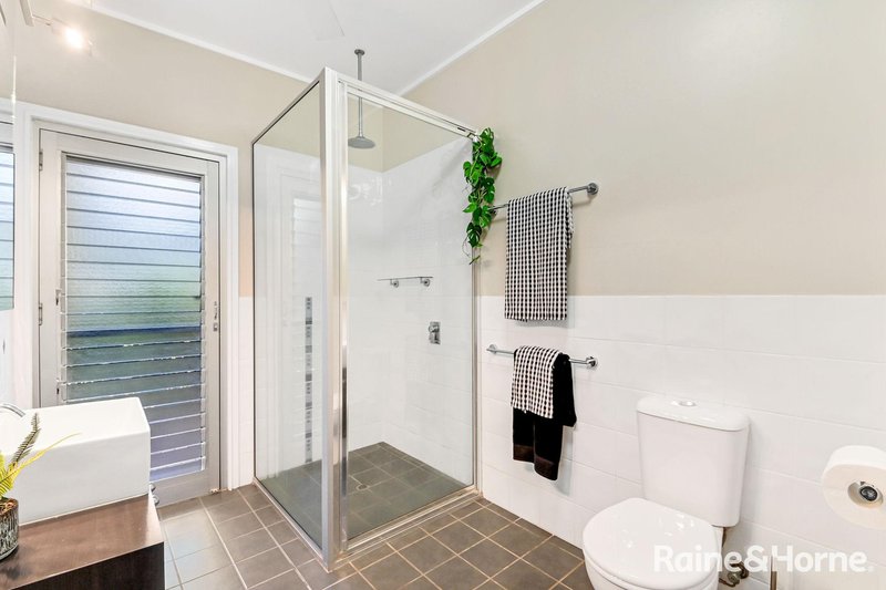 Photo - 31 Bottiger Street, Nelly Bay QLD 4819 - Image 19