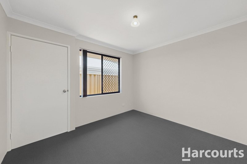 Photo - 31 Bramshott Approach, Butler WA 6036 - Image 7