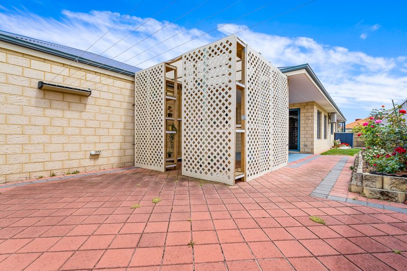 Photo - 31 Brindabella Avenue, Rockingham WA 6168 - Image 11