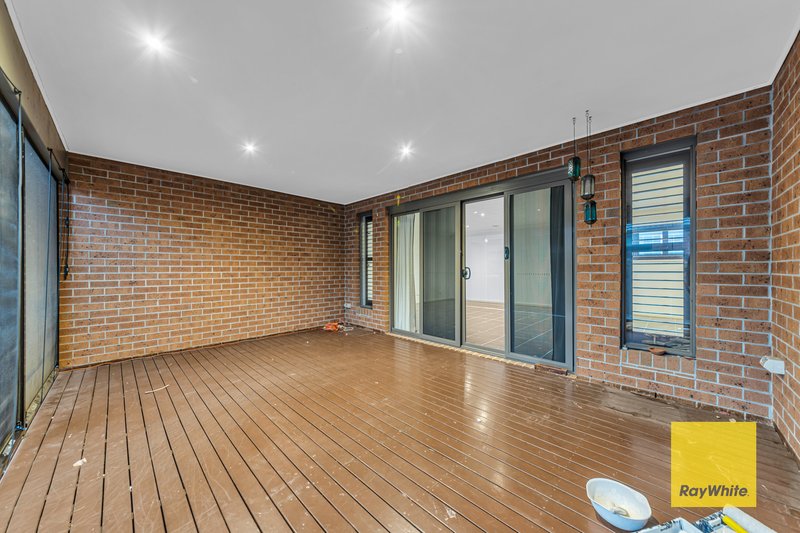Photo - 31 Brownlow Drive, Point Cook VIC 3030 - Image 17