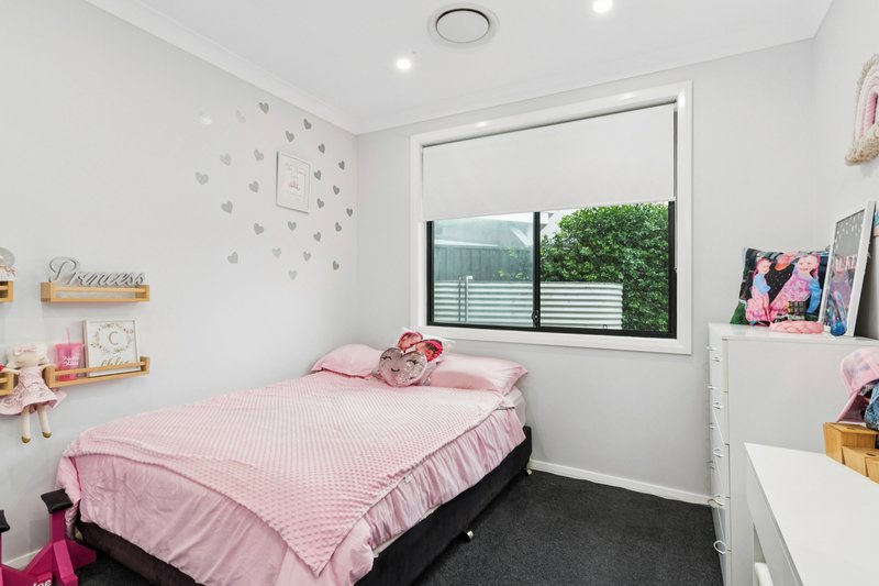 Photo - 31 Brushgrove Circuit, Calderwood NSW 2527 - Image 10