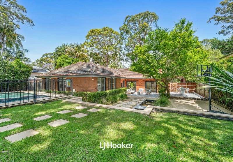 Photo - 31 Calvert Ave , Killara NSW 2071 - Image 1