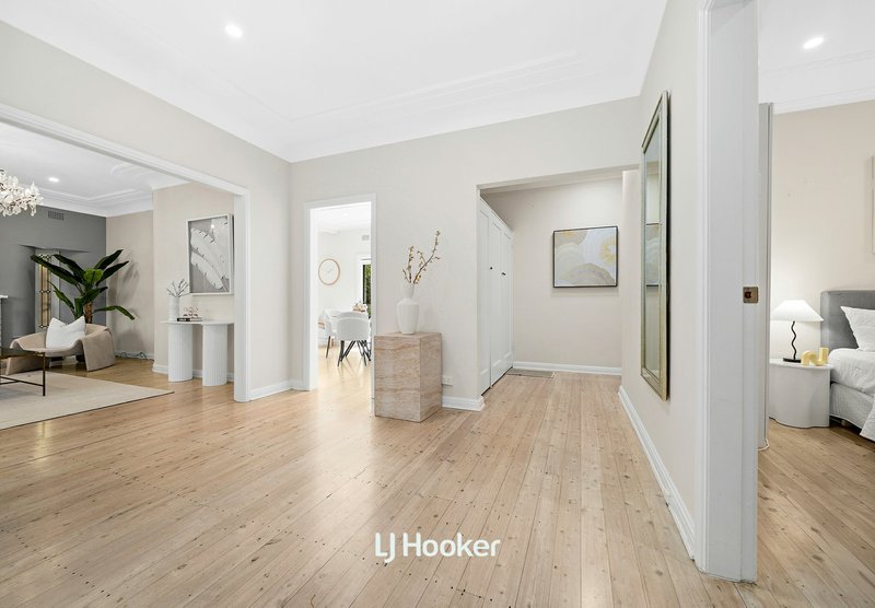 Photo - 31 Calvert Ave , Killara NSW 2071 - Image 4