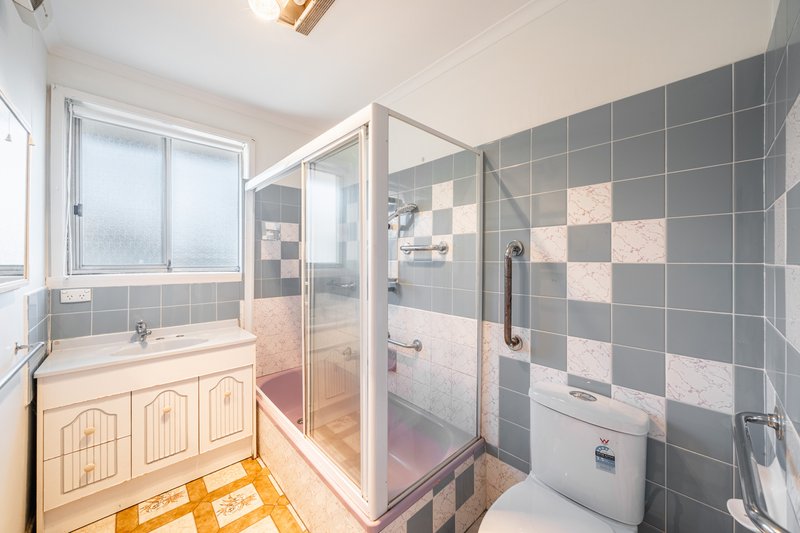 Photo - 31 Cambridge Way, Campbellfield VIC 3061 - Image 7