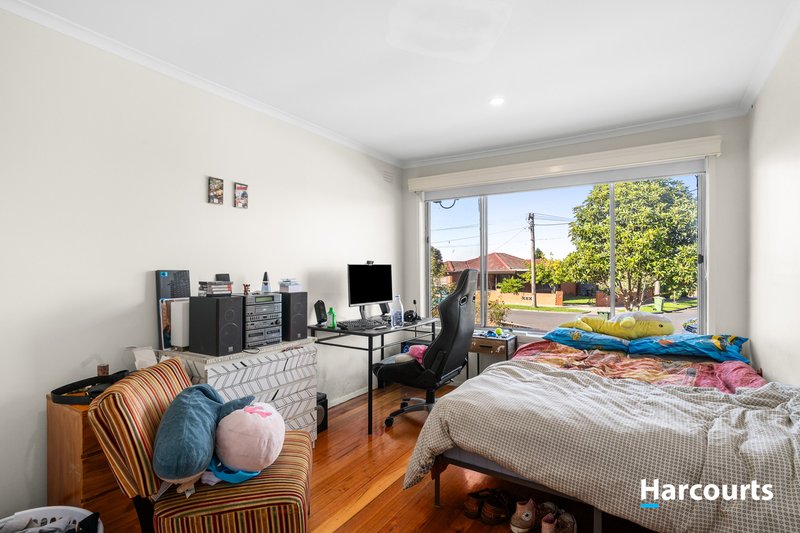 Photo - 31 Cambridge Way, Campbellfield VIC 3061 - Image 8