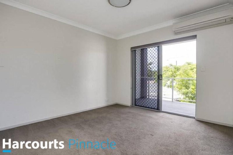 Photo - 3/1 Cameron St , Nundah QLD 4012 - Image 4