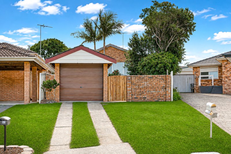 Photo - 31 Campbell Close, Minto NSW 2566 - Image 1