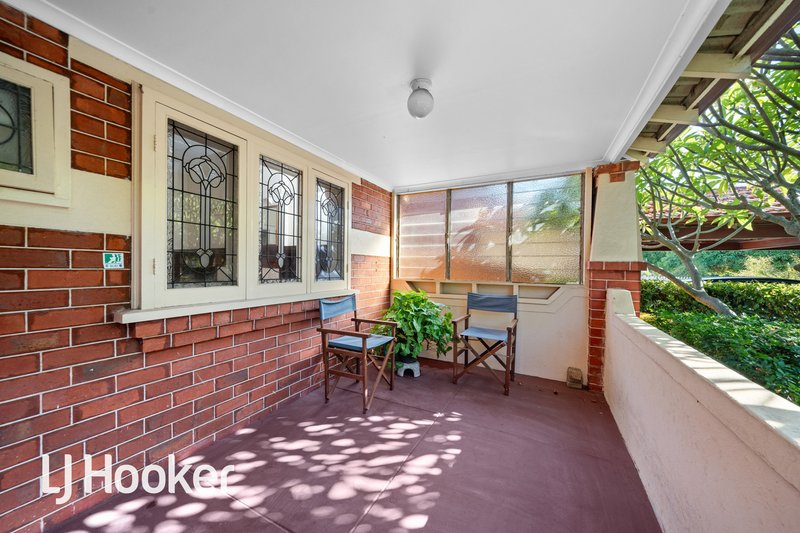 Photo - 31 Campbell Street, Kensington WA 6151 - Image 4