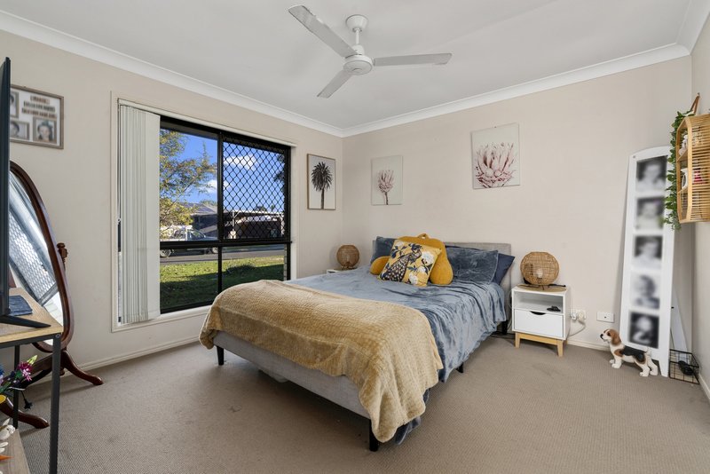 Photo - 31 Candle Cresent , Caboolture QLD 4510 - Image 13