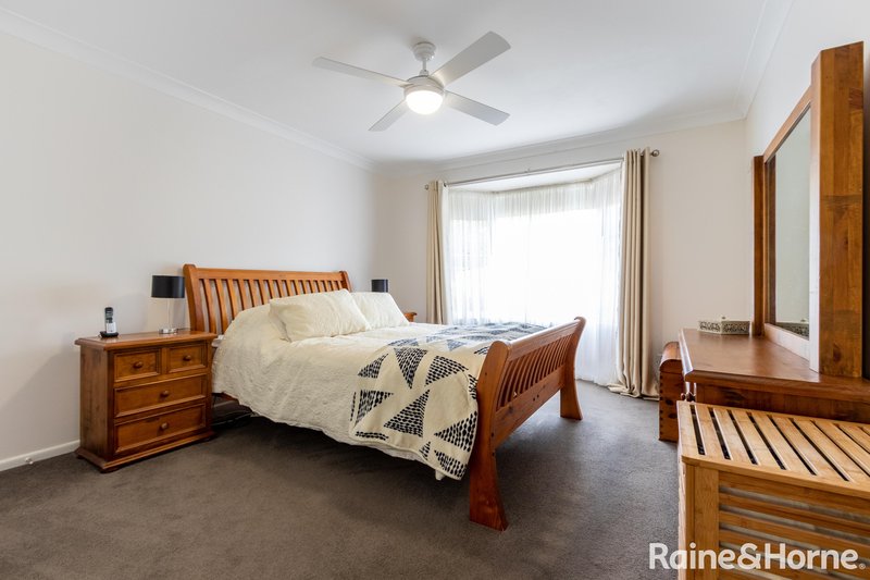 Photo - 31 Cangoura Street, Windradyne NSW 2795 - Image 8