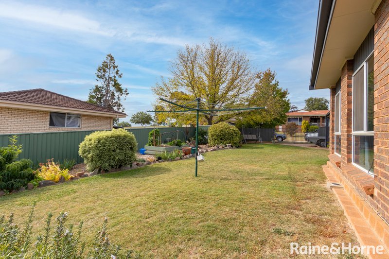 Photo - 31 Cangoura Street, Windradyne NSW 2795 - Image 15