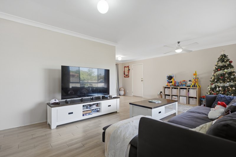 Photo - 31 Canterbury Street, Bracken Ridge QLD 4017 - Image 2