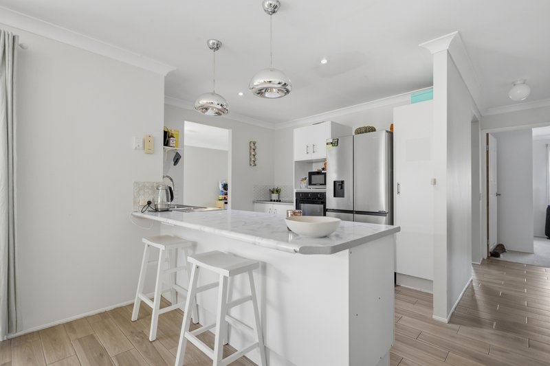 Photo - 31 Canterbury Street, Bracken Ridge QLD 4017 - Image 5