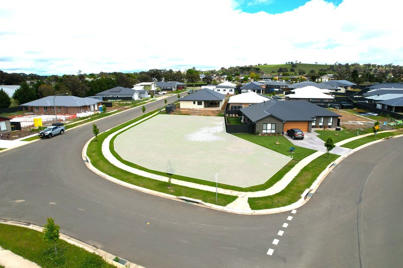 Photo - 31 Carmella Drive, Goulburn NSW 2580 - Image 3