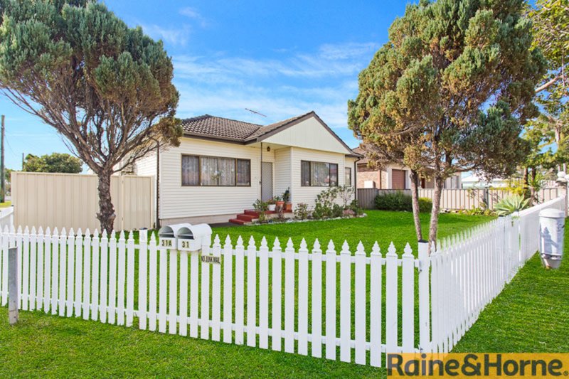 31 Carpenter Street, Colyton NSW 2760