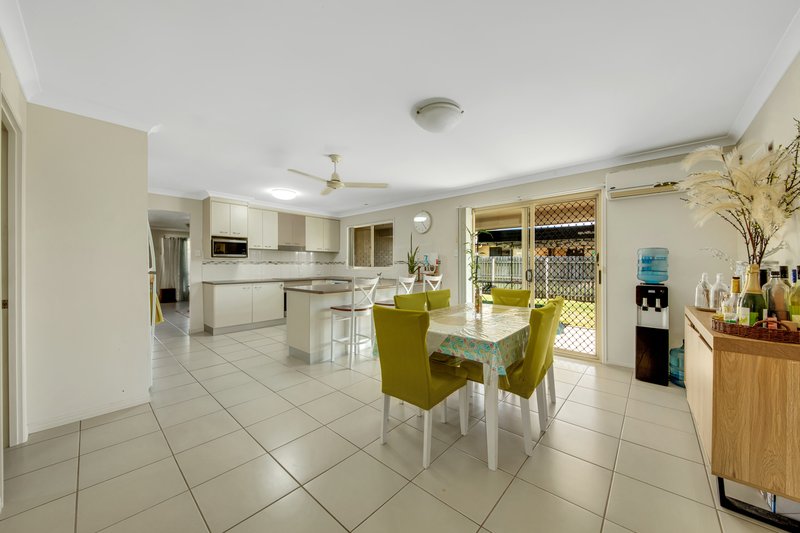 Photo - 31 Cavella Drive, Glen Eden QLD 4680 - Image 4