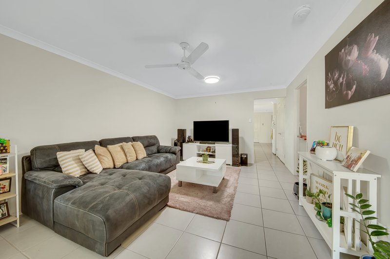 Photo - 31 Cavella Drive, Glen Eden QLD 4680 - Image 5