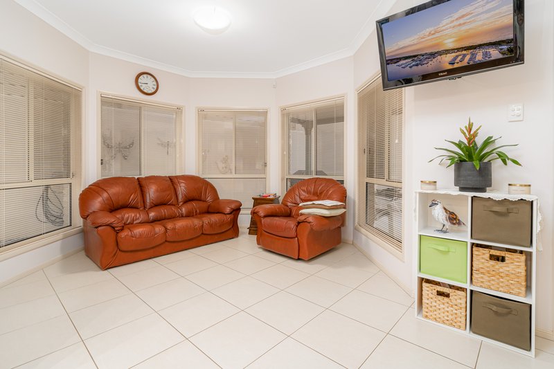 Photo - 31 Centenial Street, Underwood QLD 4119 - Image 12