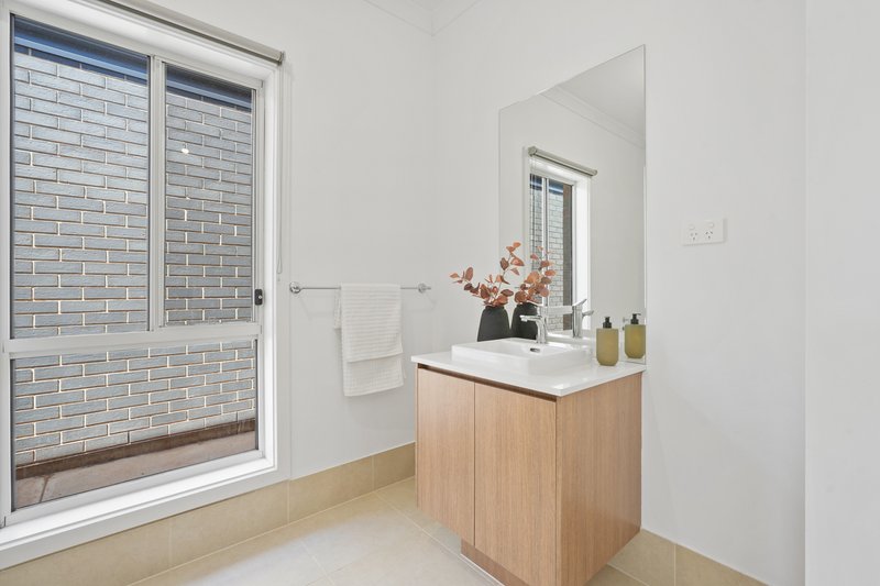 Photo - 31 Ceravolo Street, Andrews Farm SA 5114 - Image 7
