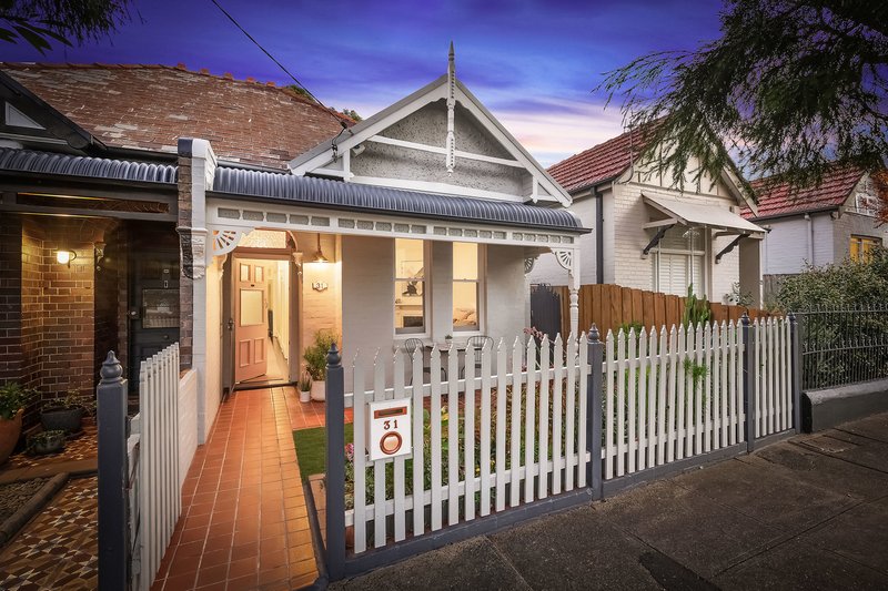 31 Charlecot Street, Dulwich Hill NSW 2203