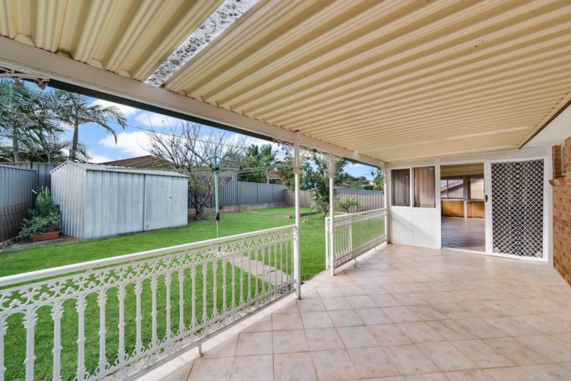 Photo - 31 Chasselas Avenue, Eschol Park NSW 2558 - Image 10