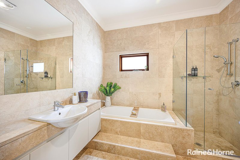 Photo - 31 Cherry St , Warrawee NSW 2074 - Image 15