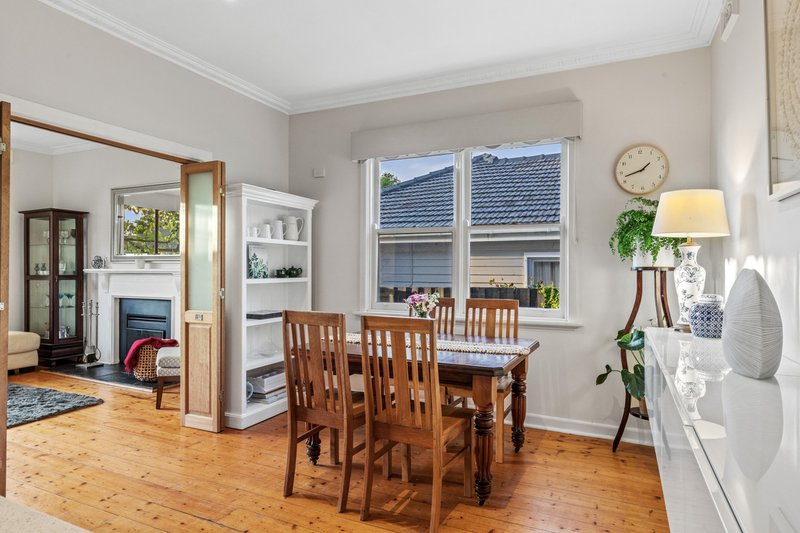 Photo - 31 Clanbrae Avenue, Burwood VIC 3125 - Image 5